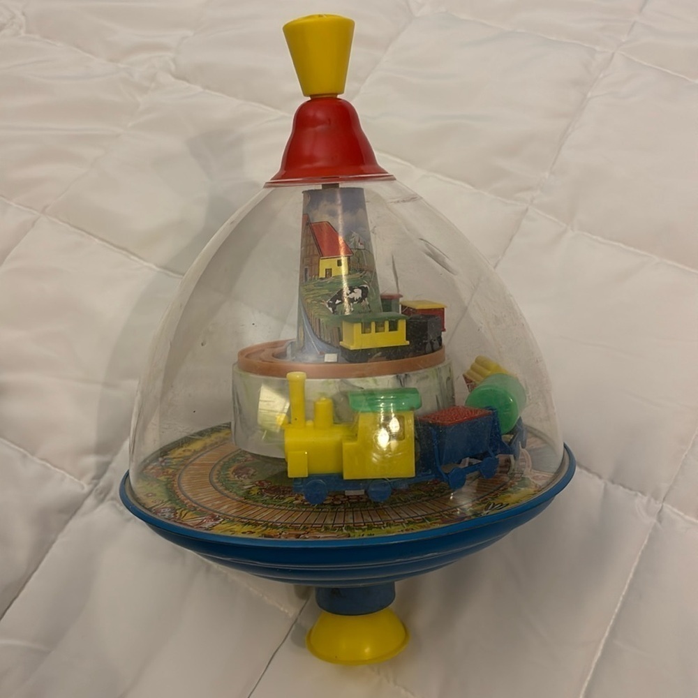 Vintage Large Toy Train Spinning Tin Peg-Top Karl Rohrseitz Zirndorf Germany - Picture 1 of 9